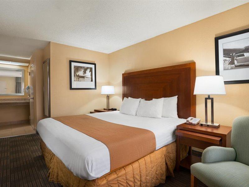 Days Inn By Wyndham Jacksonville Airport Zewnętrze zdjęcie