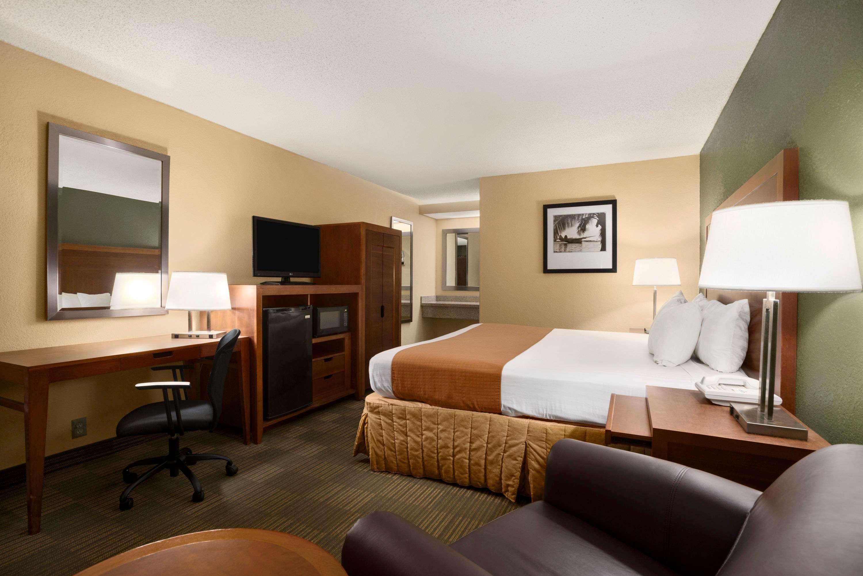 Days Inn By Wyndham Jacksonville Airport Zewnętrze zdjęcie