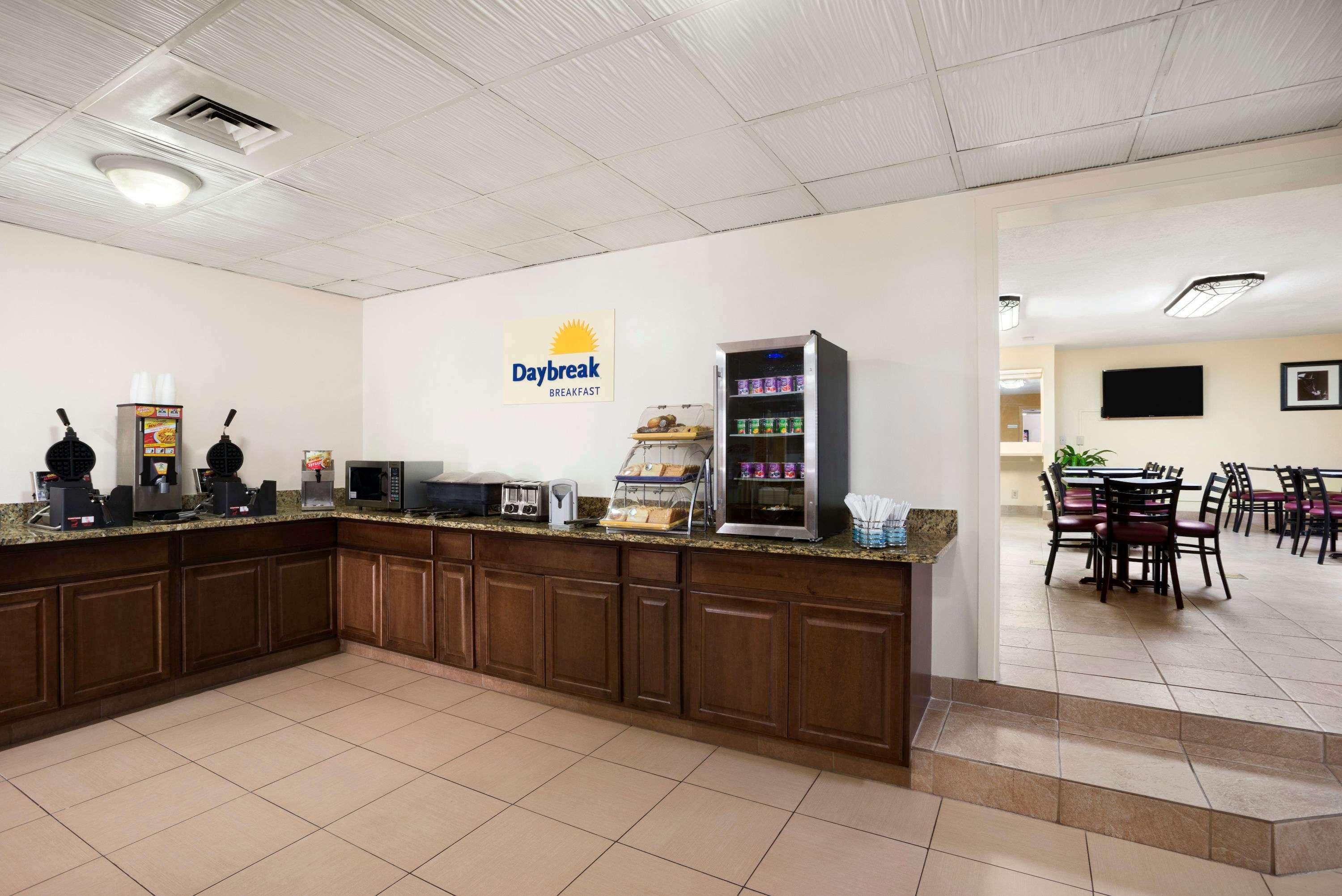 Days Inn By Wyndham Jacksonville Airport Zewnętrze zdjęcie