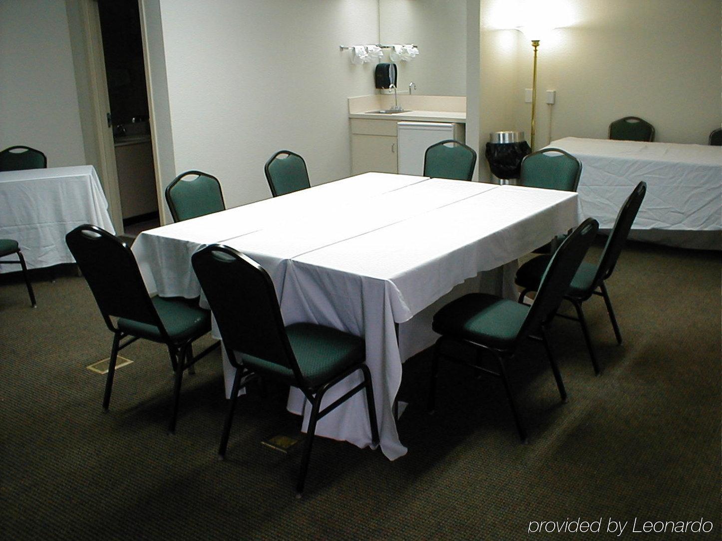 Days Inn By Wyndham Jacksonville Airport Udogodnienia zdjęcie