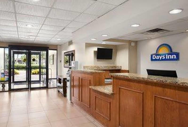 Days Inn By Wyndham Jacksonville Airport Zewnętrze zdjęcie